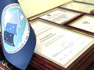 Поздравляем с заслуженными наградами!